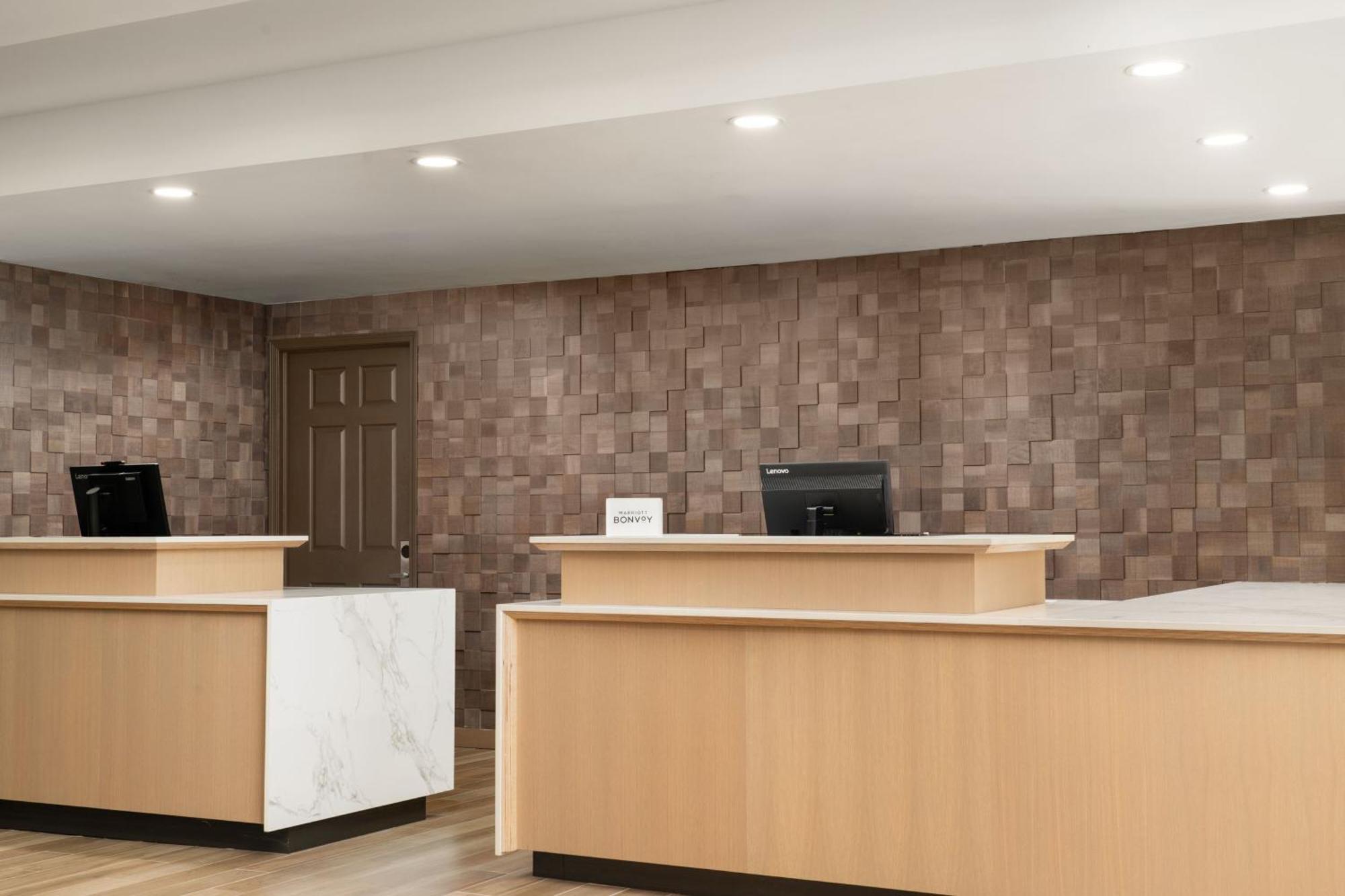 Residence Inn By Marriott Holland Exterior photo